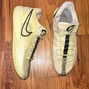 Sabrina 1 Exclamation